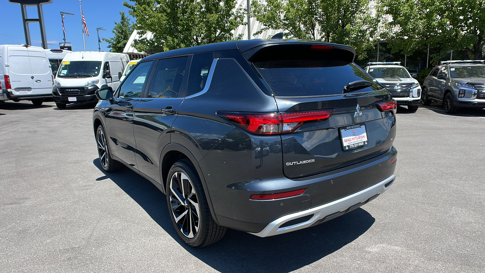 2024 Mitsubishi Outlander SE 5