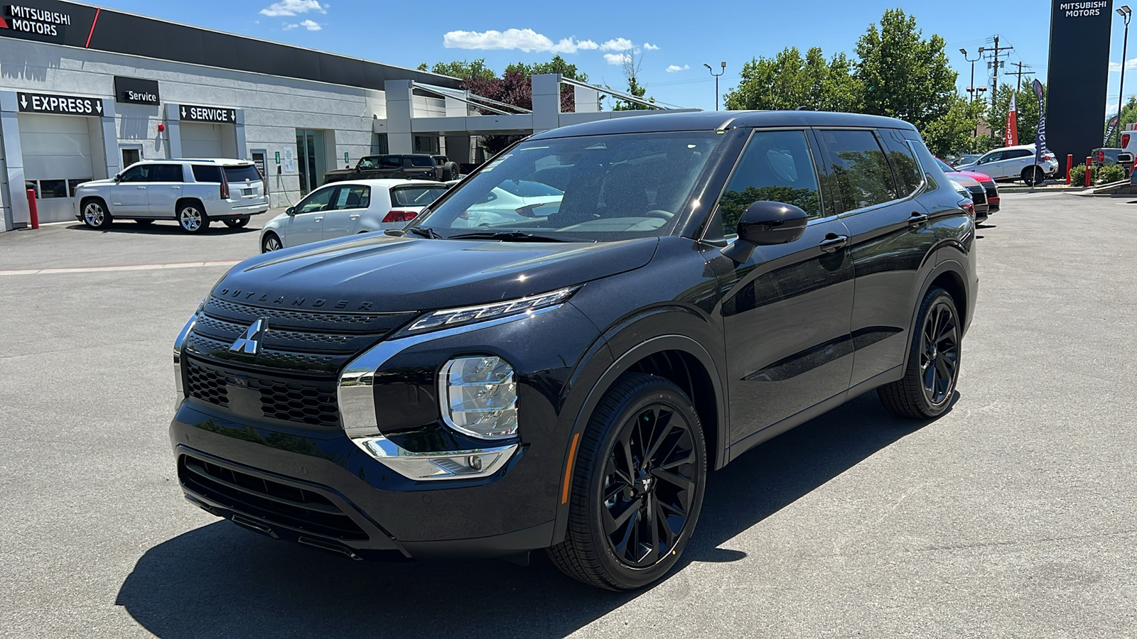 2024 Mitsubishi Outlander SE Black Edition 7