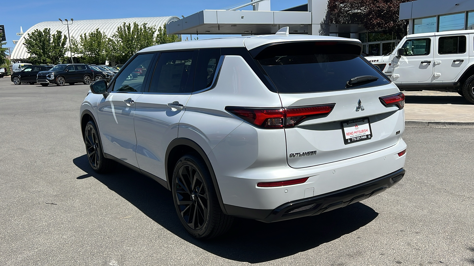 2024 Mitsubishi Outlander SE Black Edition 5