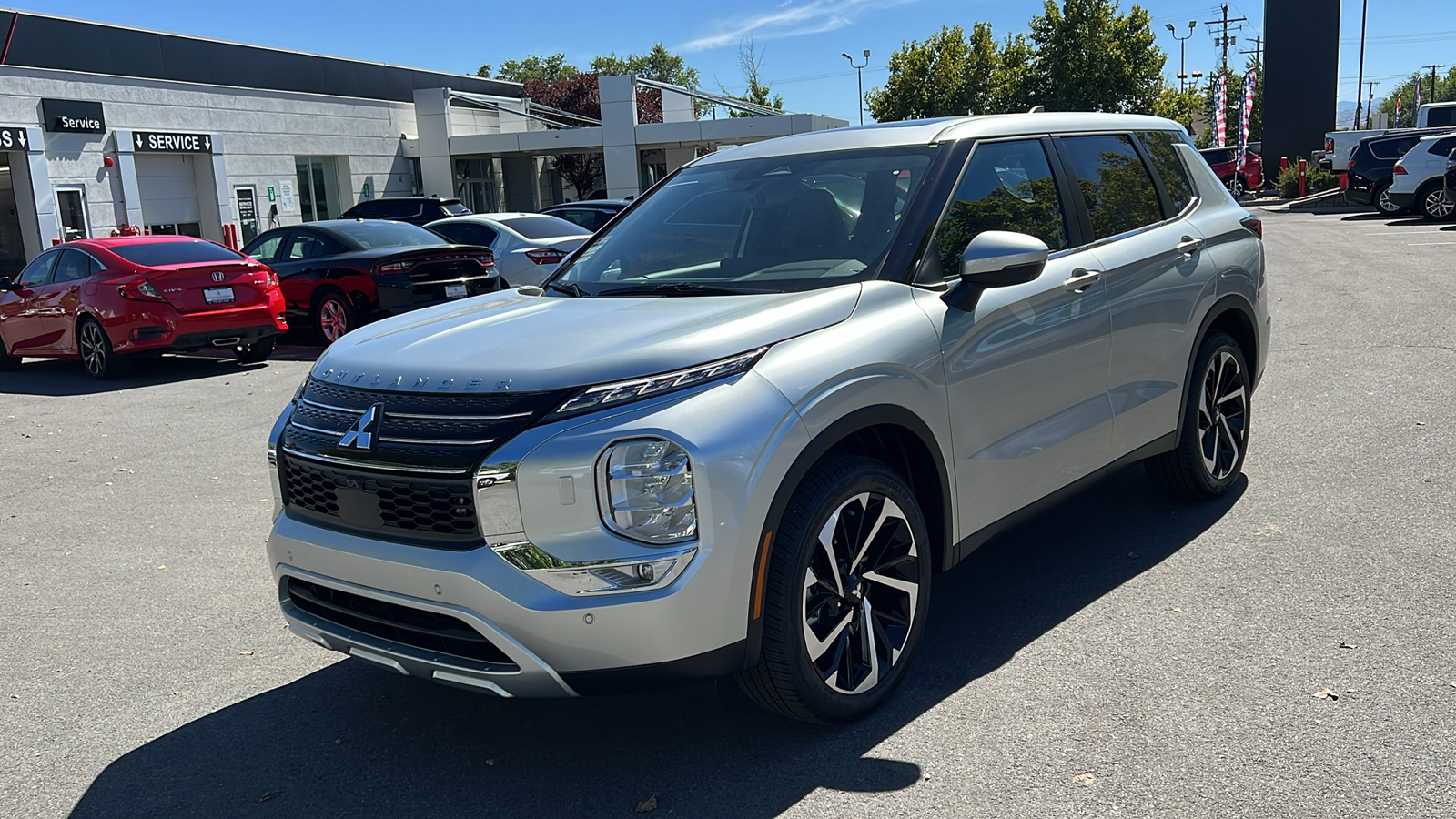 2024 Mitsubishi Outlander SE 7