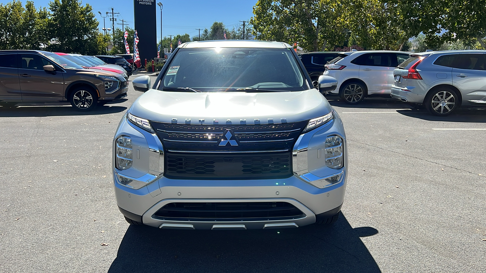 2024 Mitsubishi Outlander SE 8