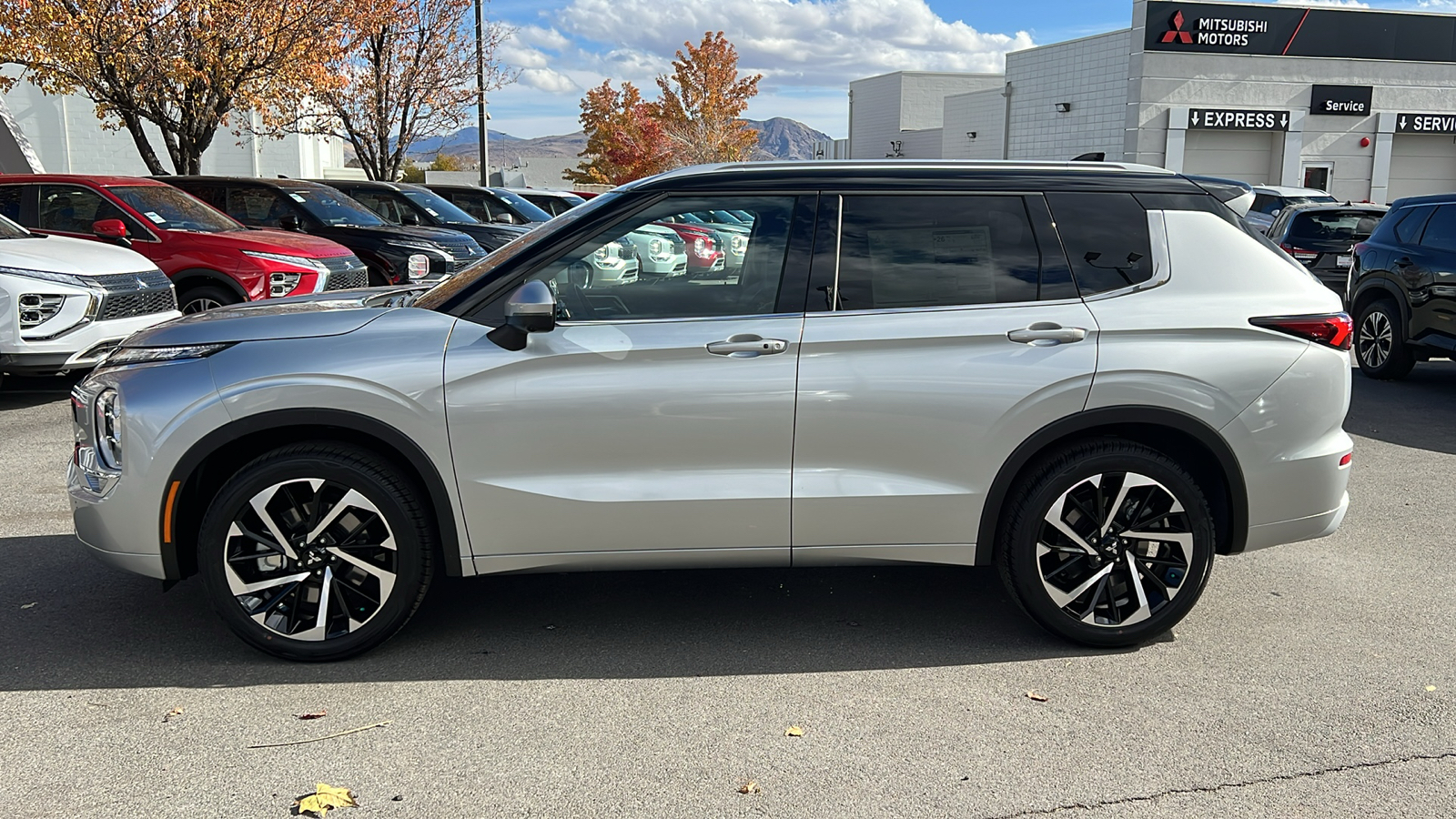 2024 Mitsubishi Outlander SEL 6