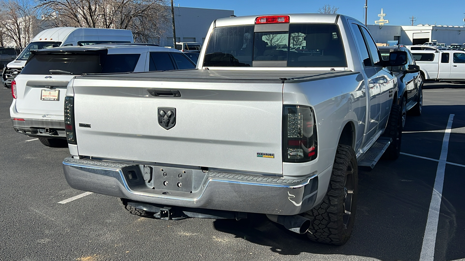 2017 Ram 1500 SLT 3