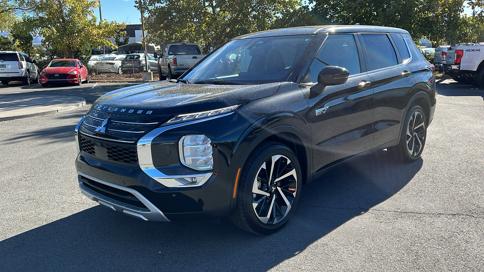 2025 Mitsubishi Outlander Plug-In Hybrid SE 7