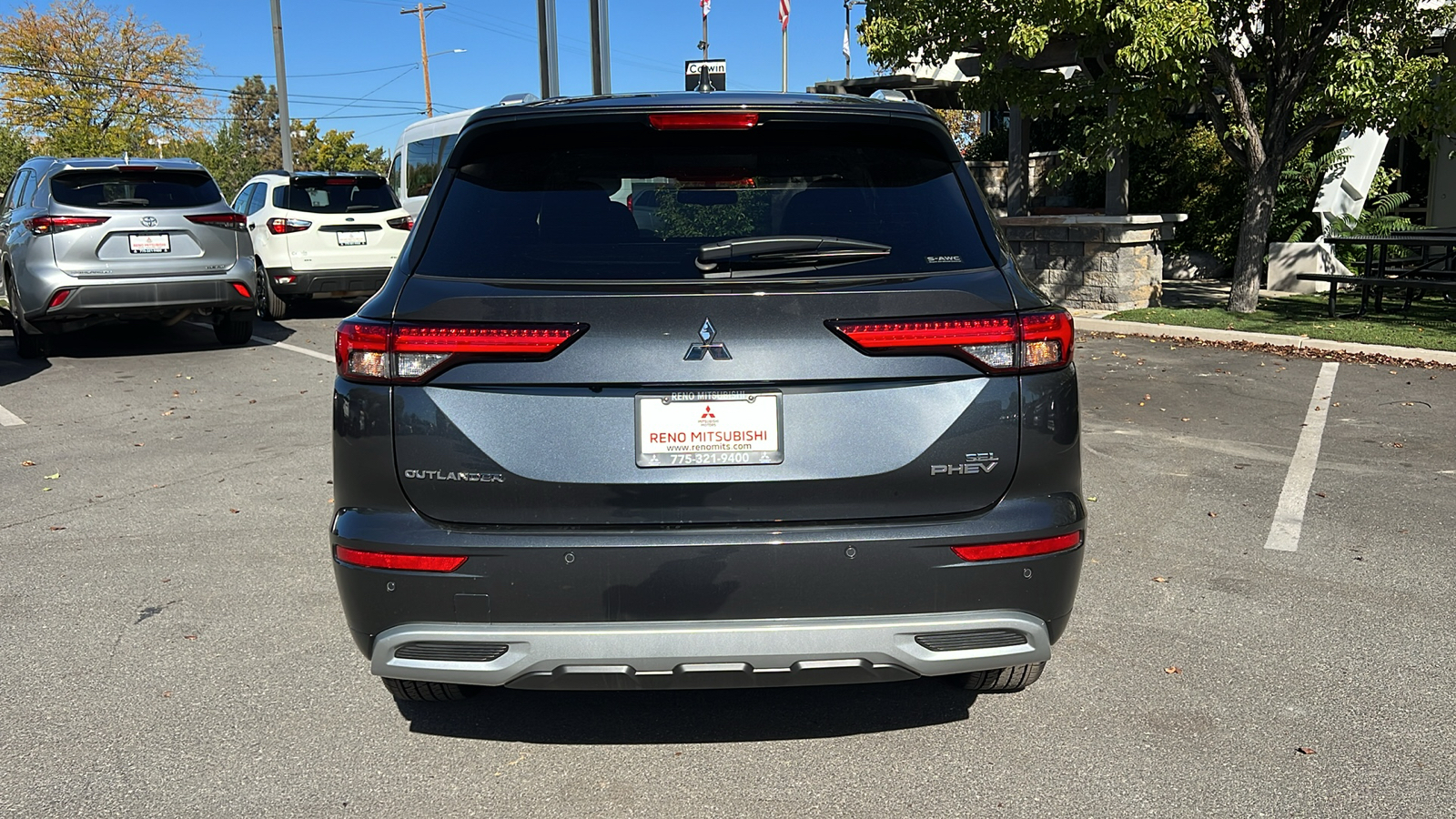 2025 Mitsubishi Outlander Plug-In Hybrid SEL 4