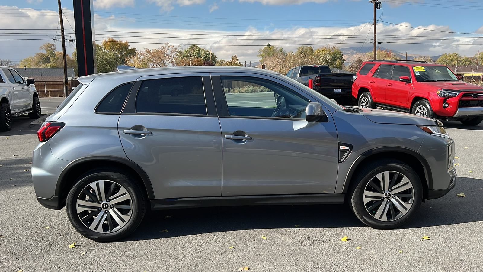 2024 Mitsubishi Outlander Sport ES 2