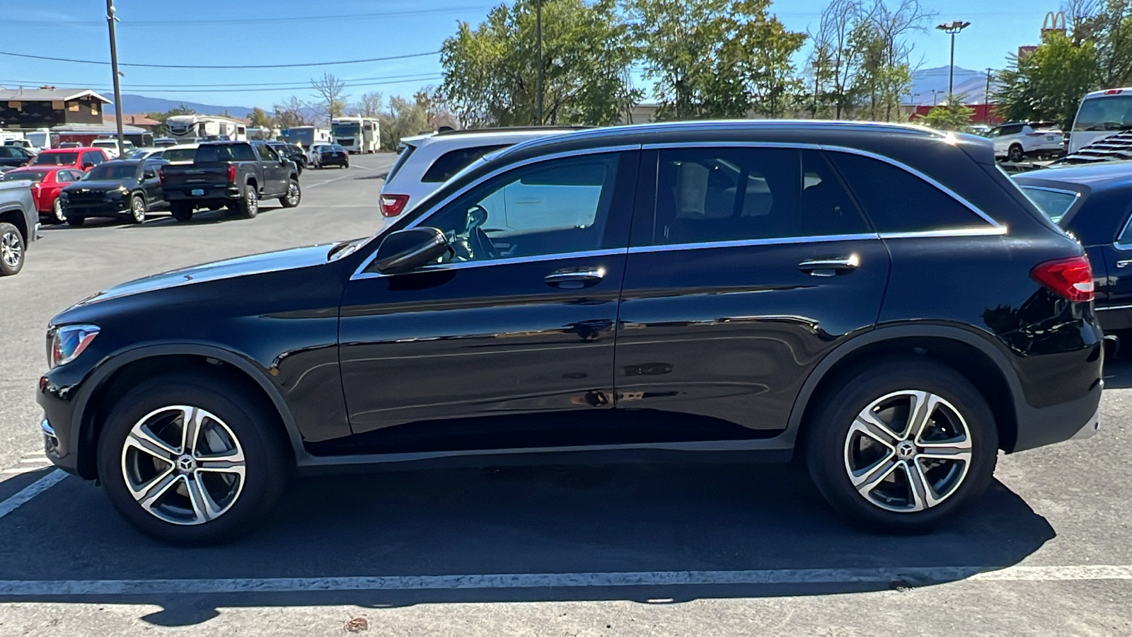 2017 Mercedes-Benz GLC  3