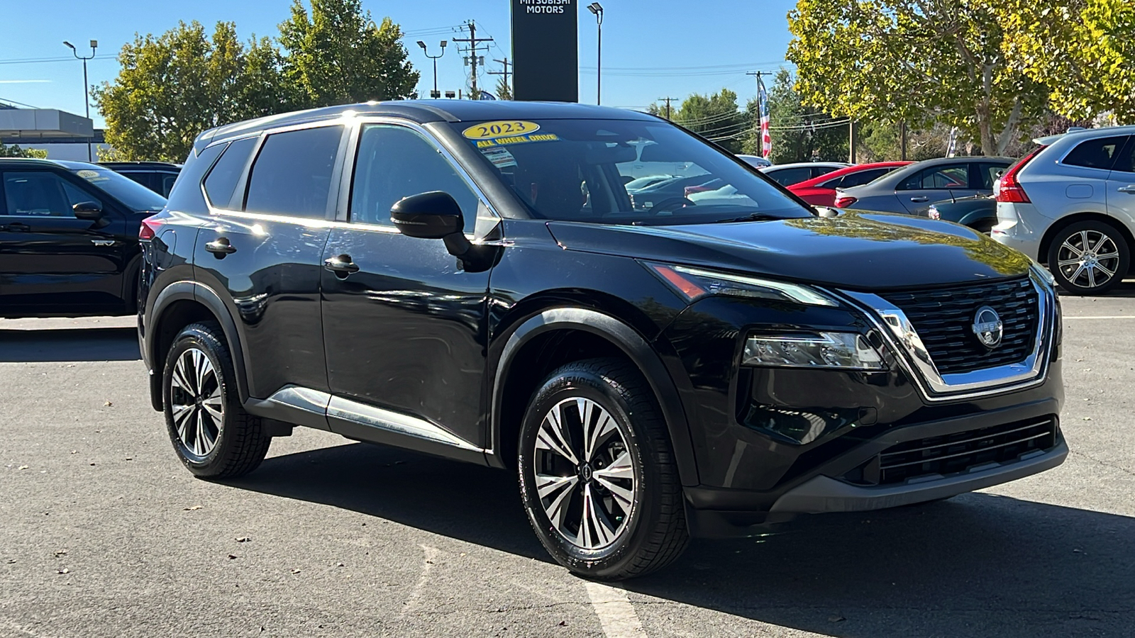 2023 Nissan Rogue SV 1