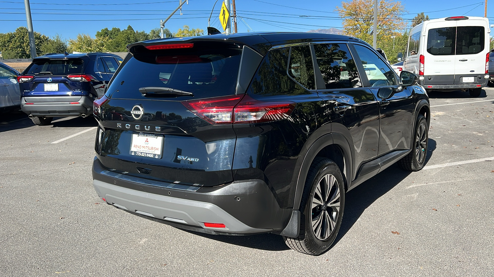 2023 Nissan Rogue SV 3