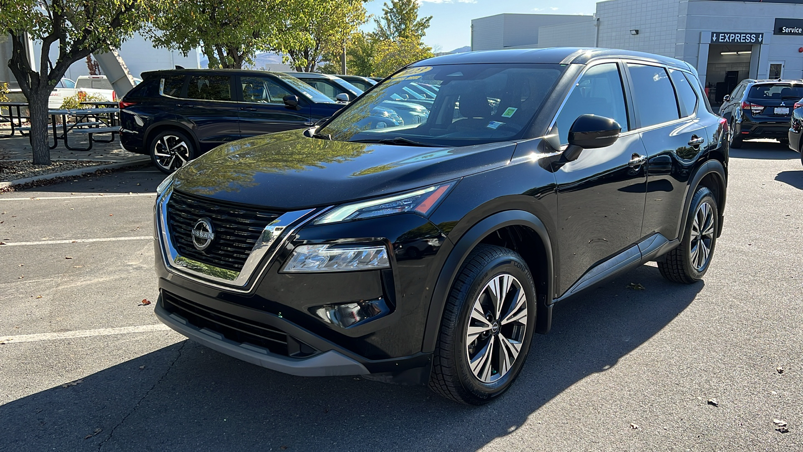 2023 Nissan Rogue SV 7