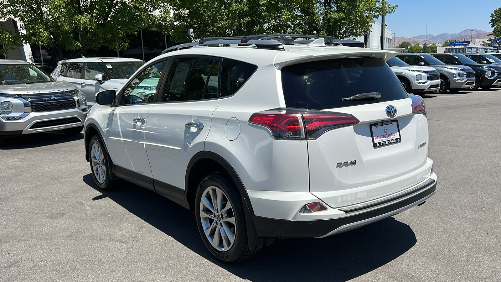 2017 Toyota RAV4 Limited 5