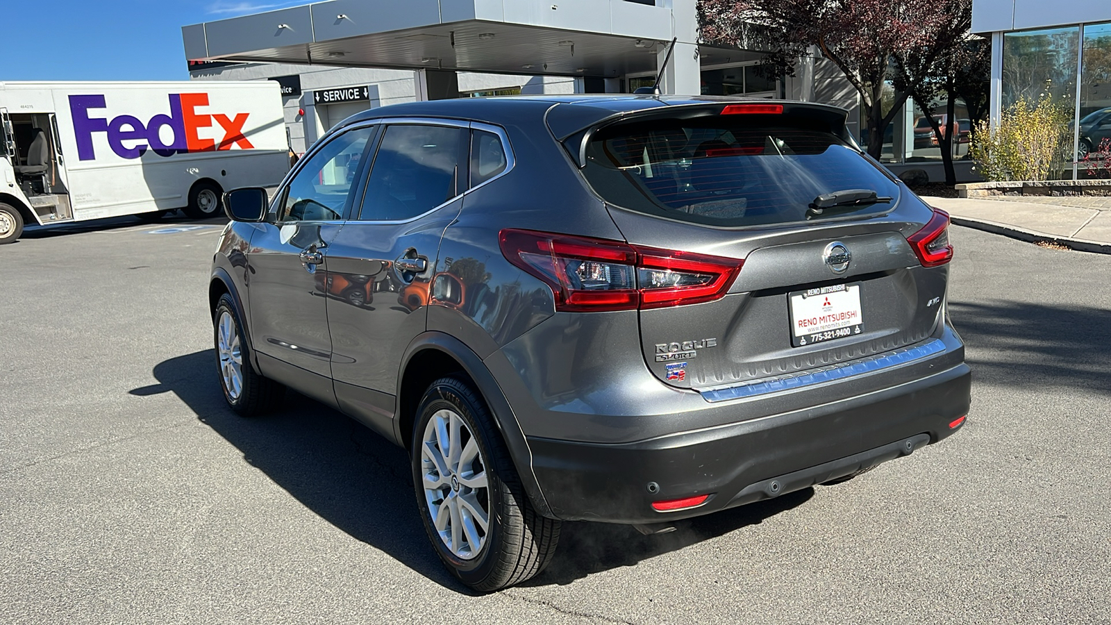 2021 Nissan Rogue Sport S 5