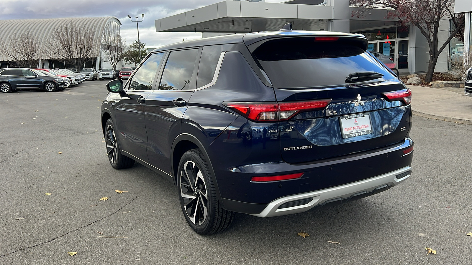 2023 Mitsubishi Outlander SE Special Edition 5