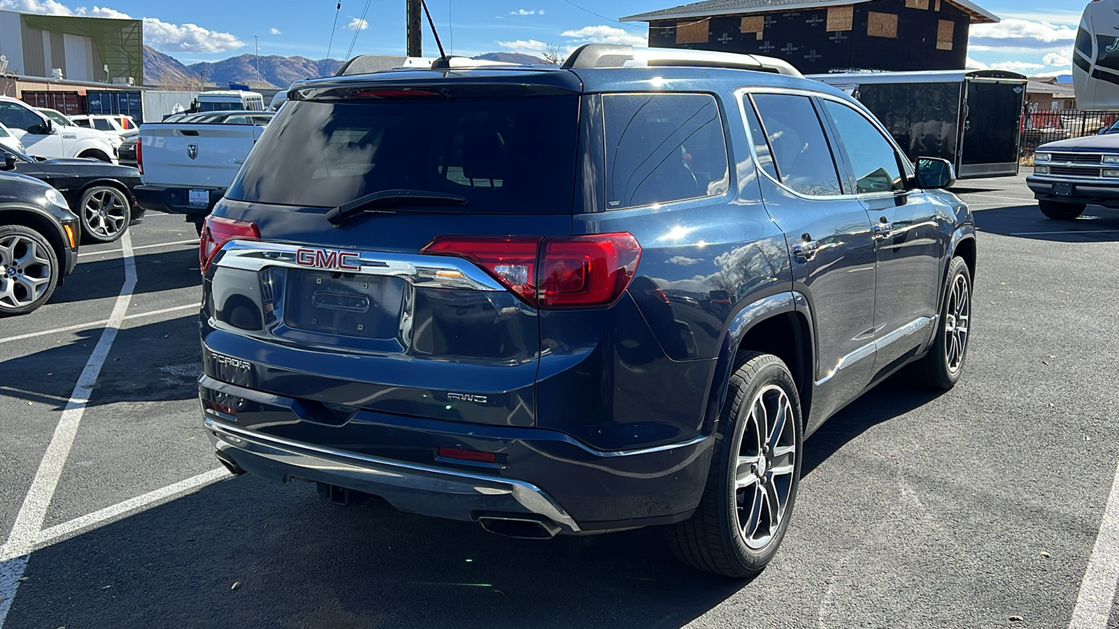 2019 GMC Acadia  3