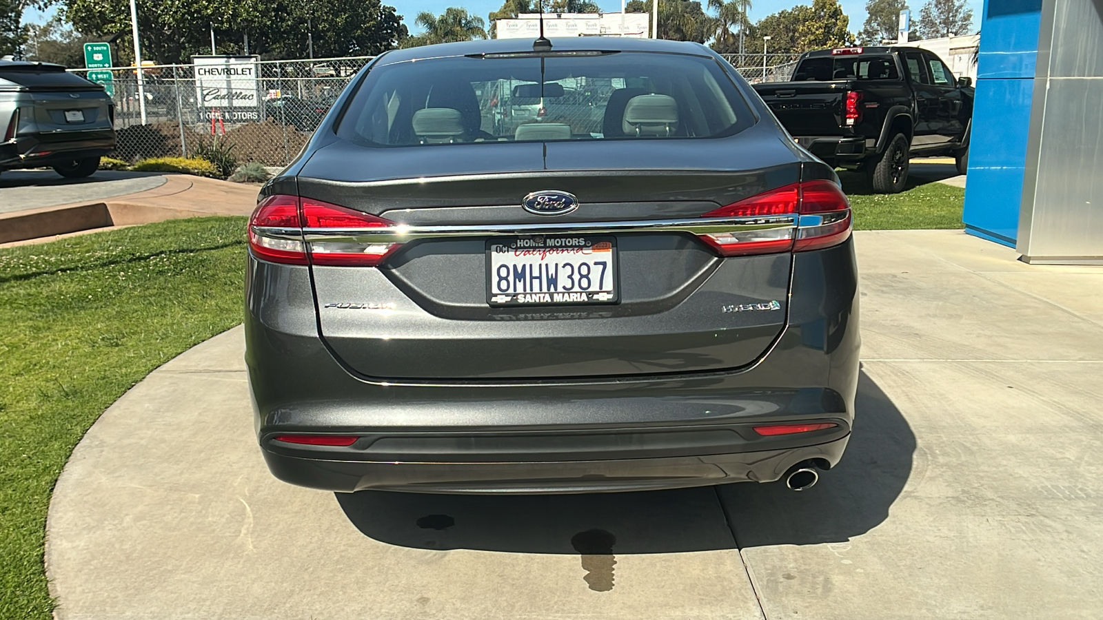 2018 Ford Fusion Hybrid S 4