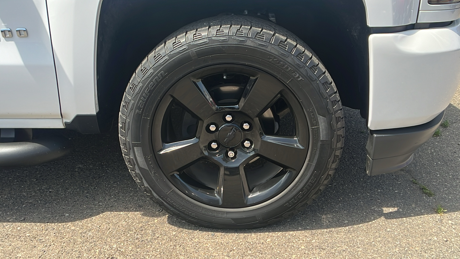 2018 Chevrolet Silverado 1500 Custom 9