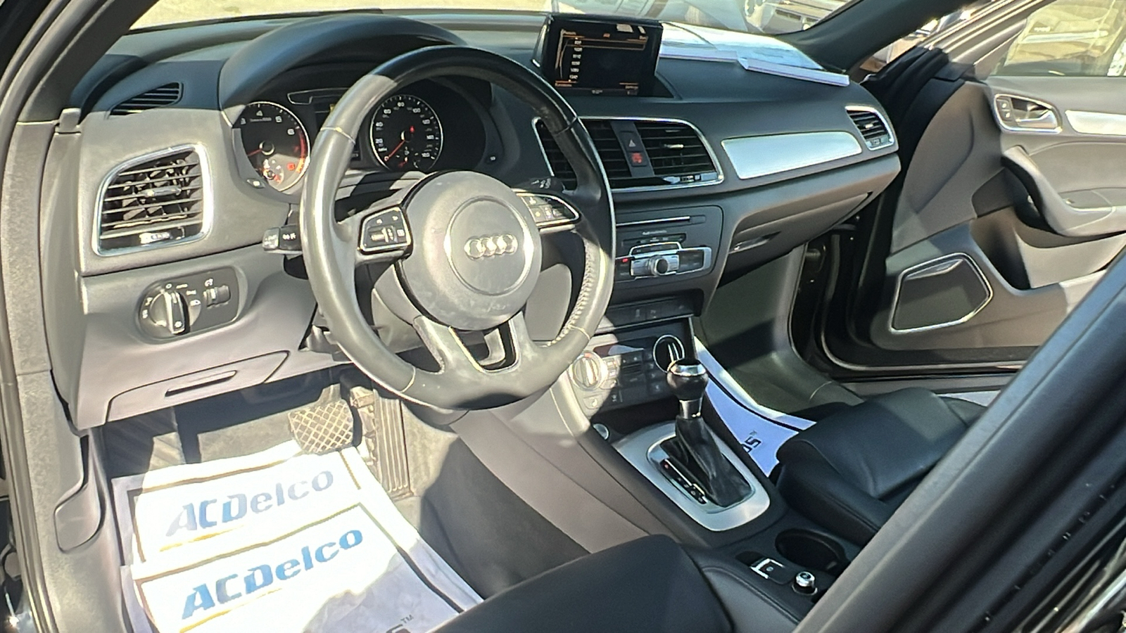 2018 Audi Q3 2.0T Premium Plus 16