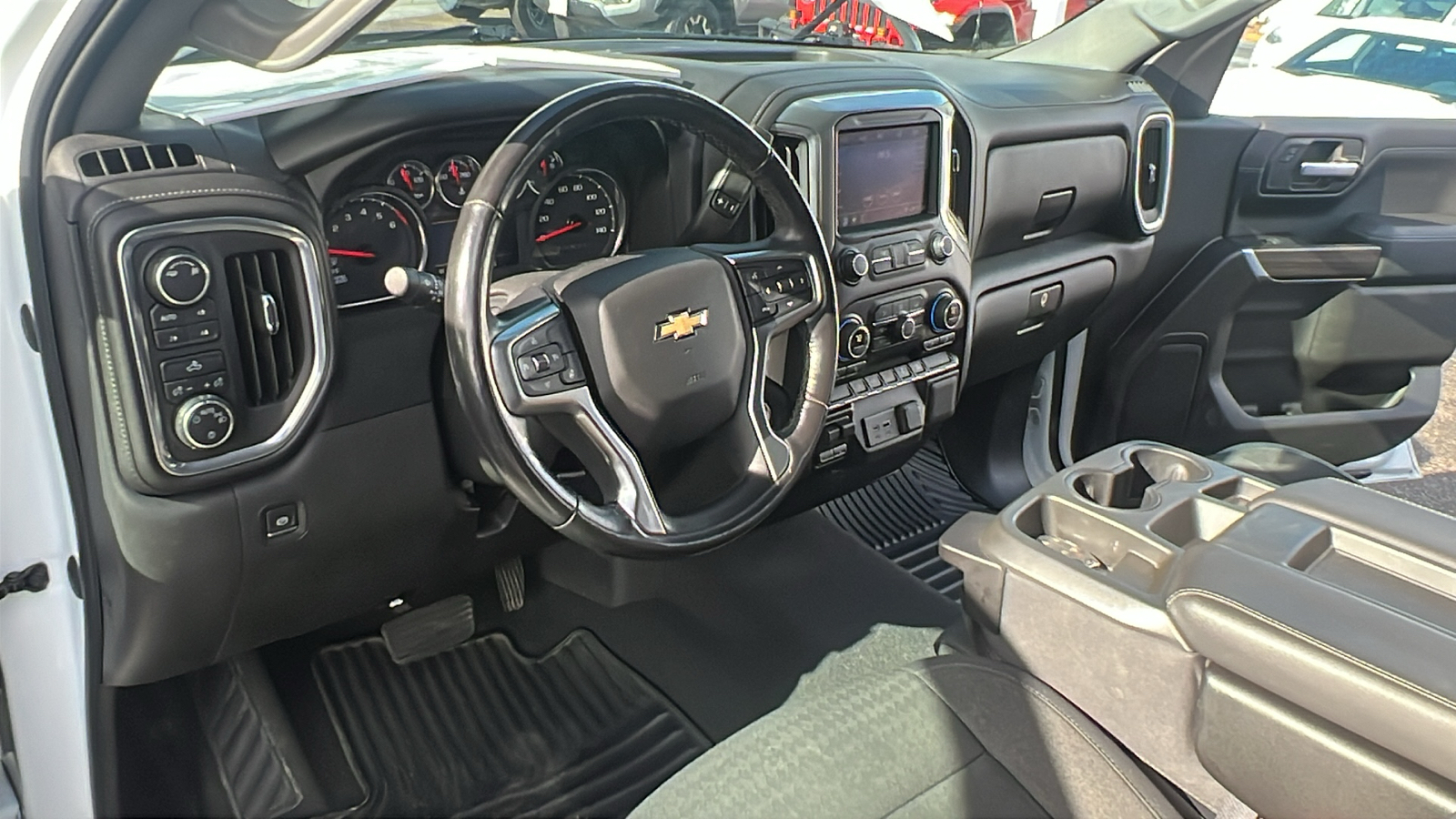 2019 Chevrolet Silverado 1500 LT 17