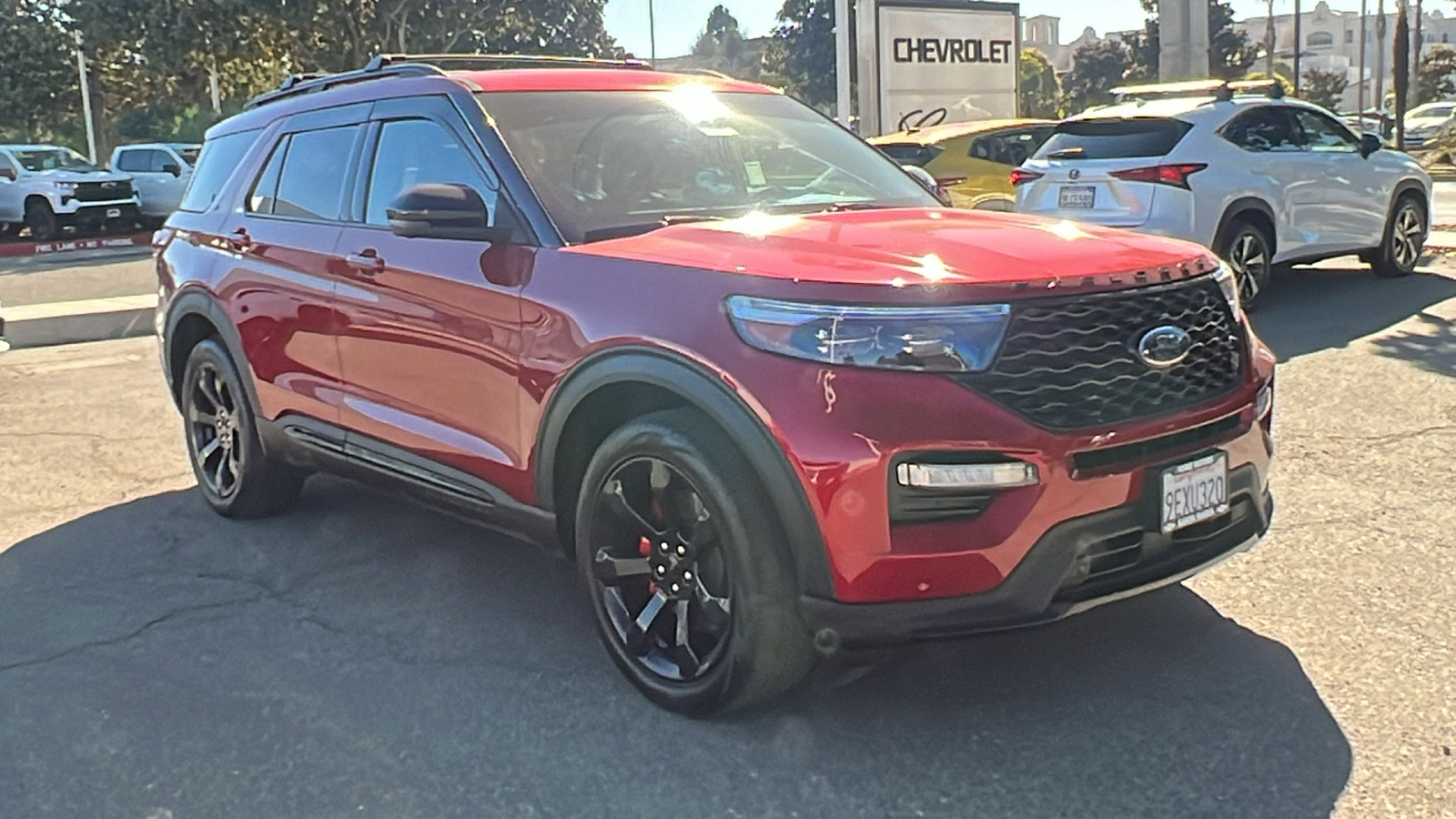 2022 Ford Explorer ST 1