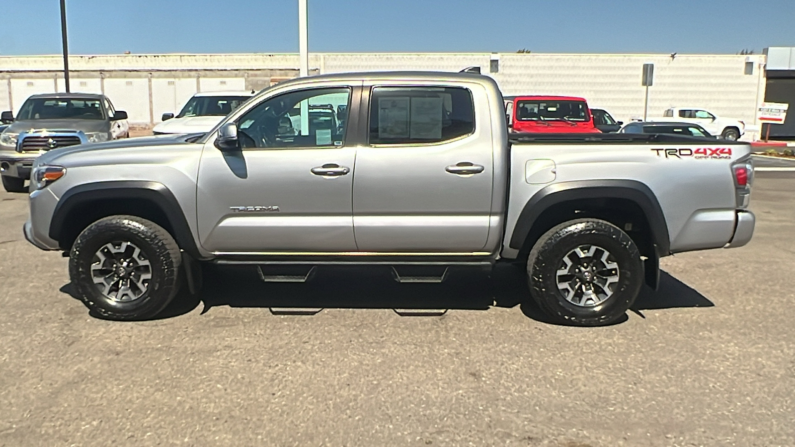 2020 Toyota Tacoma TRD Sport 6