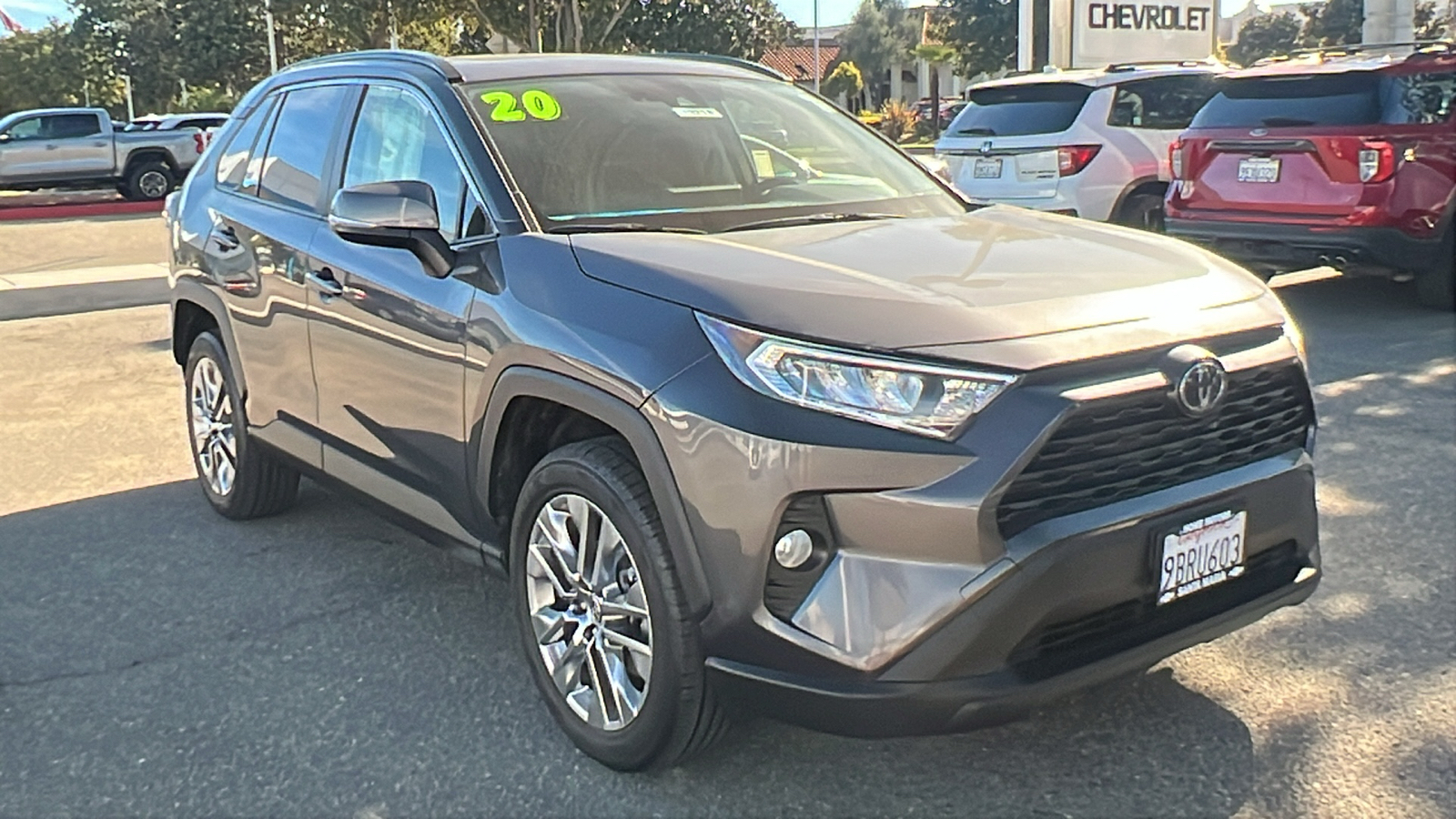 2020 Toyota RAV4 XLE Premium 1