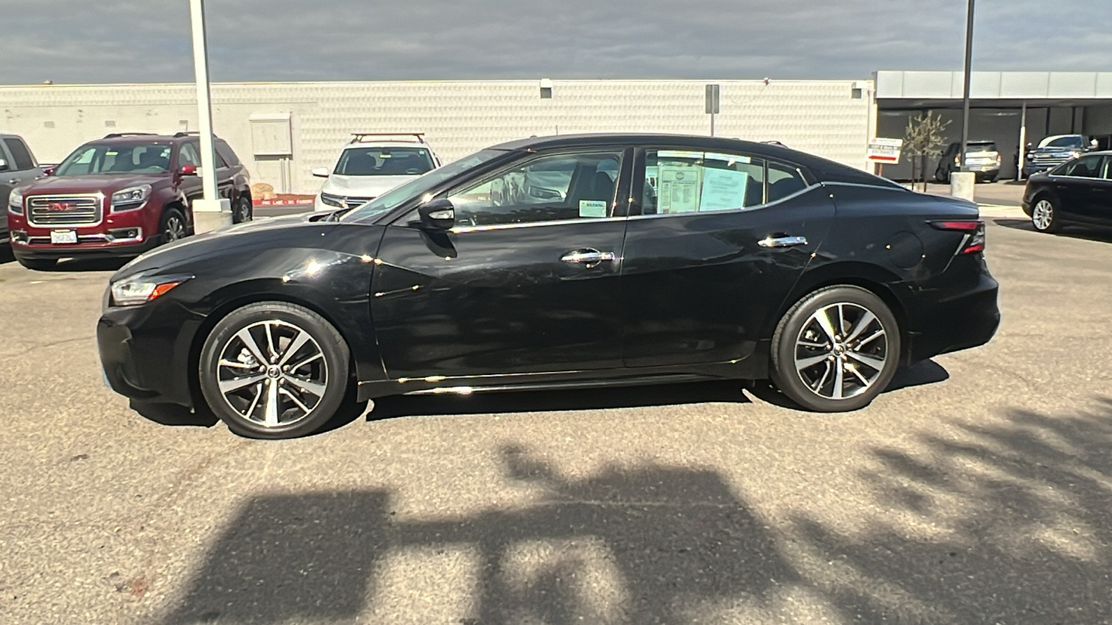 2021 Nissan Maxima SV 6