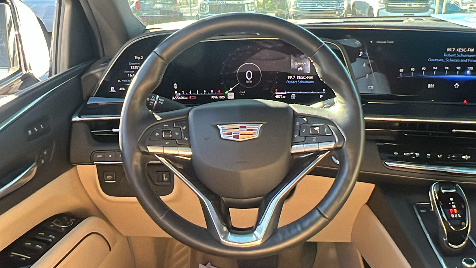 2022 Cadillac Escalade Premium Luxury 26