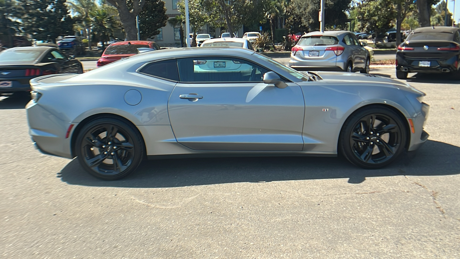 2023 Chevrolet Camaro  2