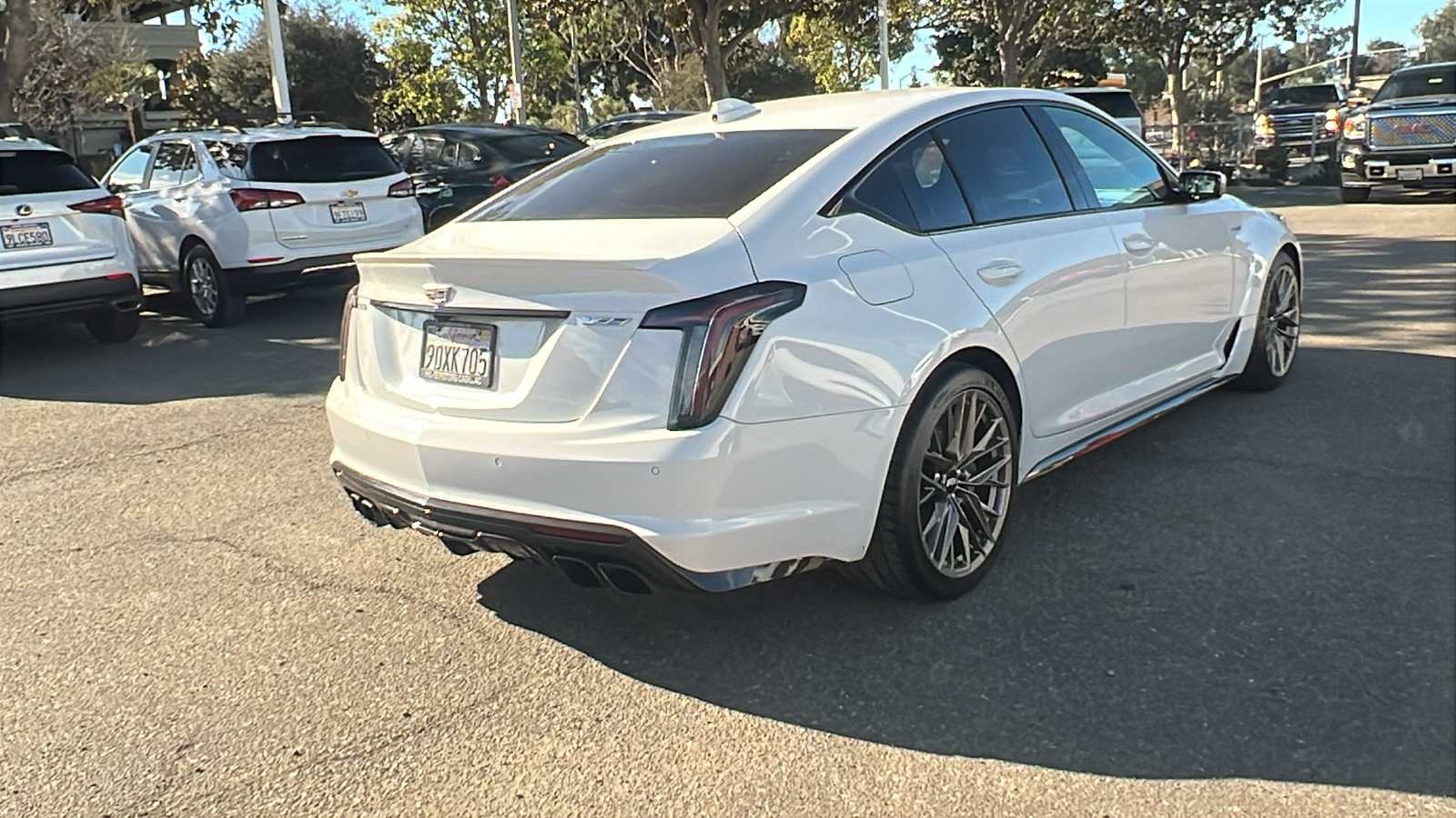 2023 Cadillac CT5 V-Series 3