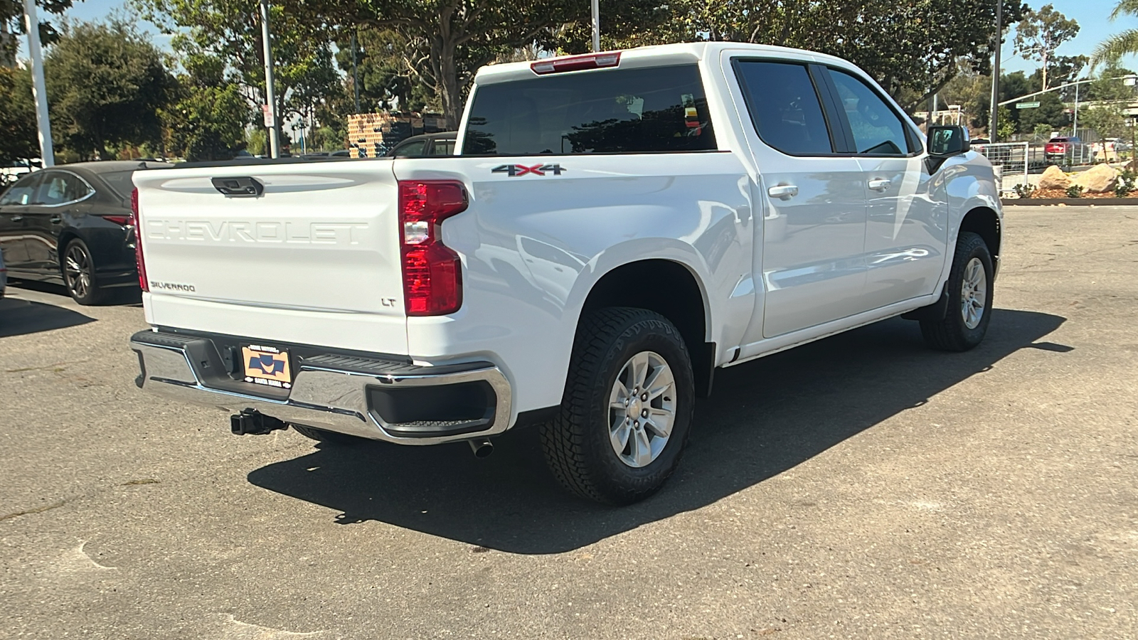 2024 Chevrolet Silverado 1500 LT 3