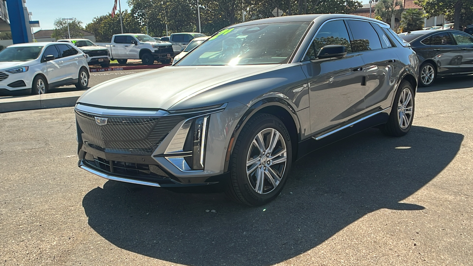 2024 Cadillac LYRIQ Tech 7