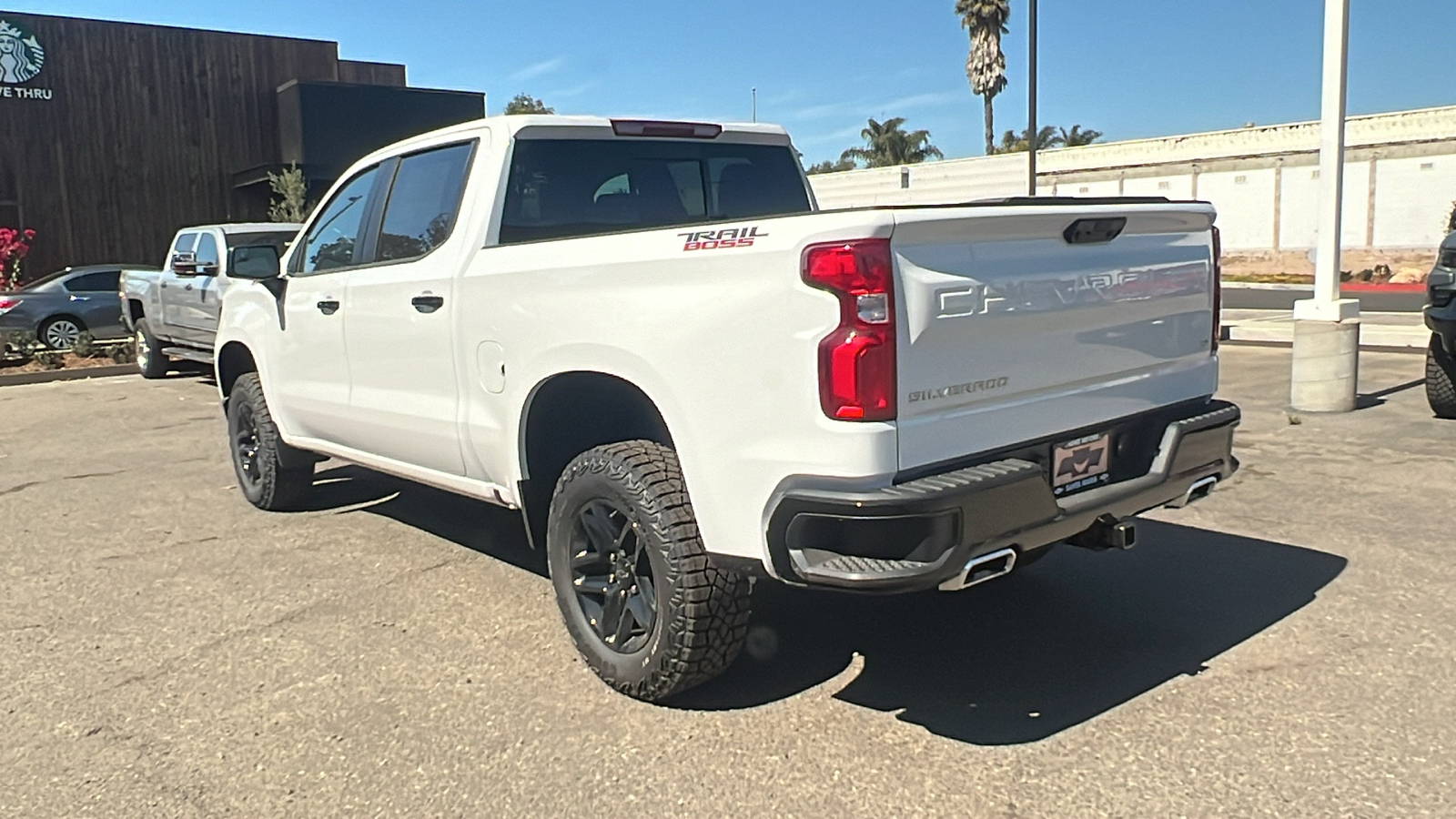 2024 Chevrolet Silverado 1500 LT Trail Boss 5