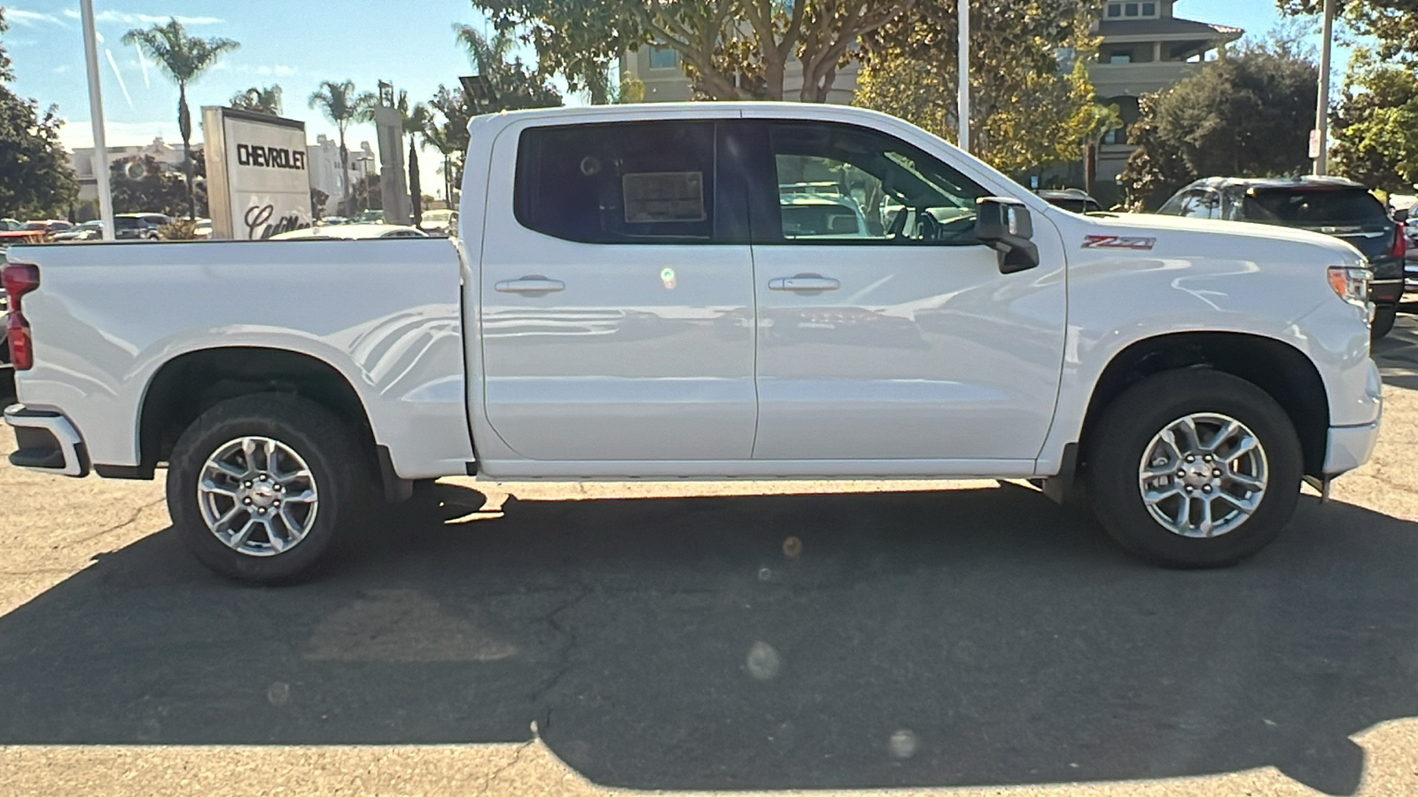 2024 Chevrolet Silverado 1500 RST 2