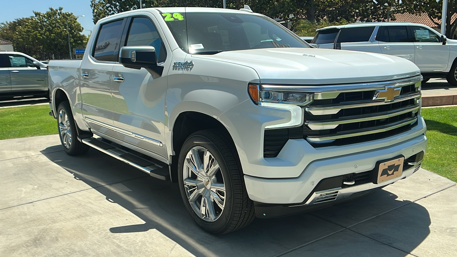 2024 Chevrolet Silverado 1500 High Country 1