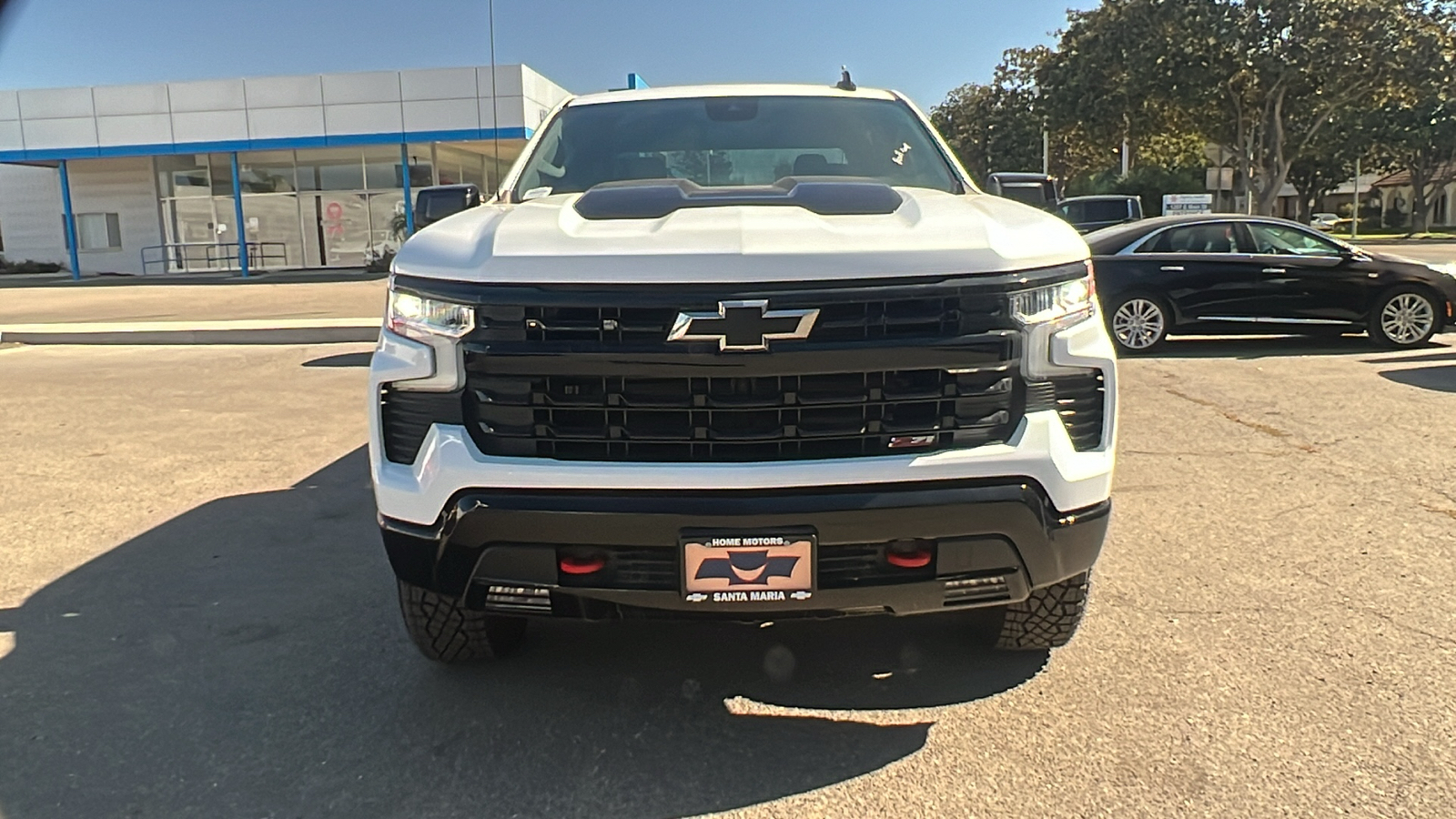 2024 Chevrolet Silverado 1500 LT Trail Boss 8