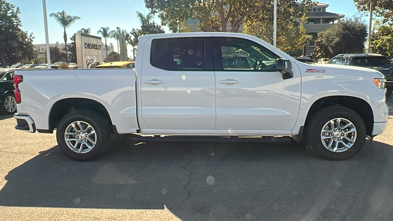 2024 Chevrolet Silverado 1500 RST 2