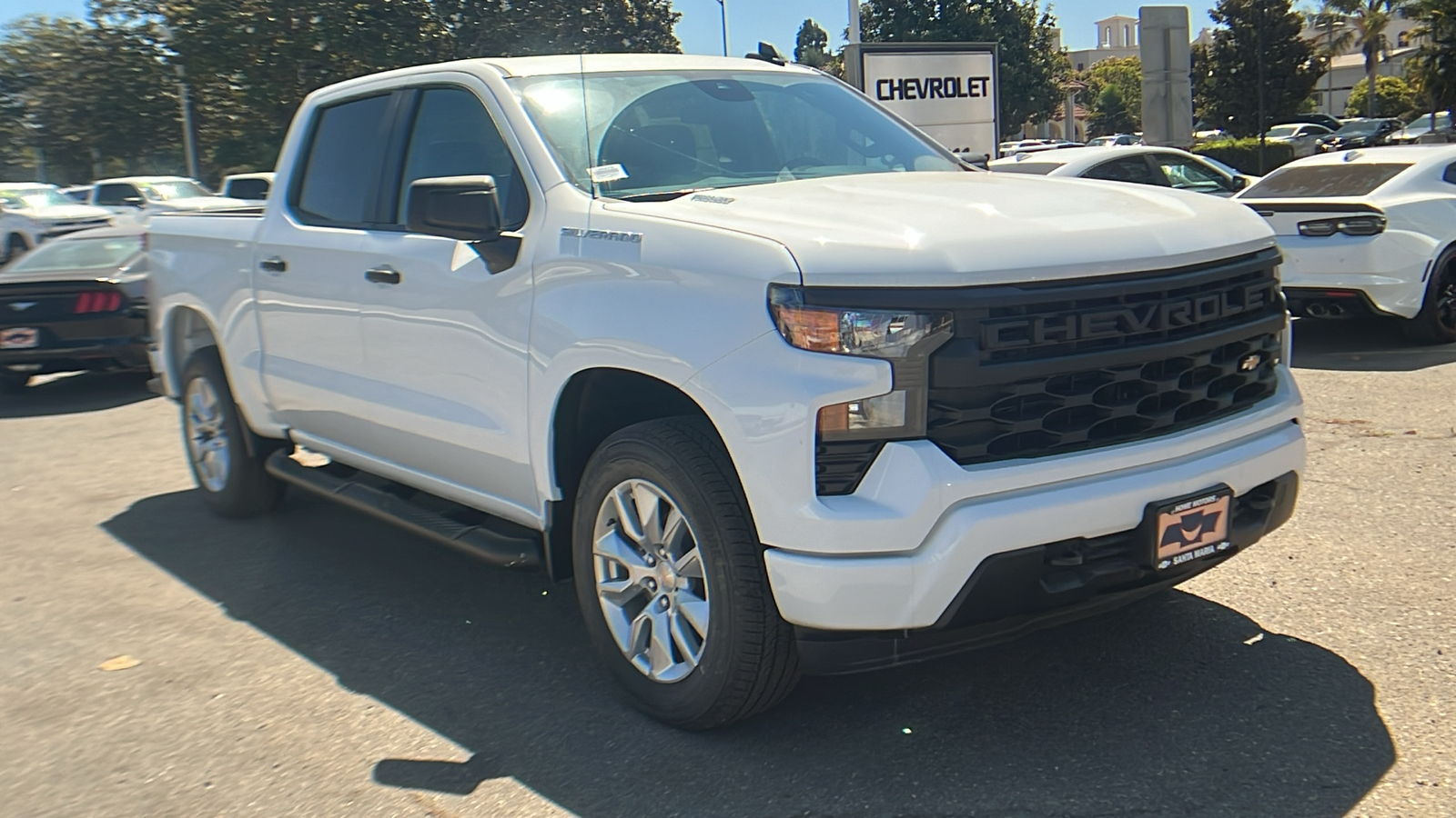 2024 Chevrolet Silverado 1500 Custom 1