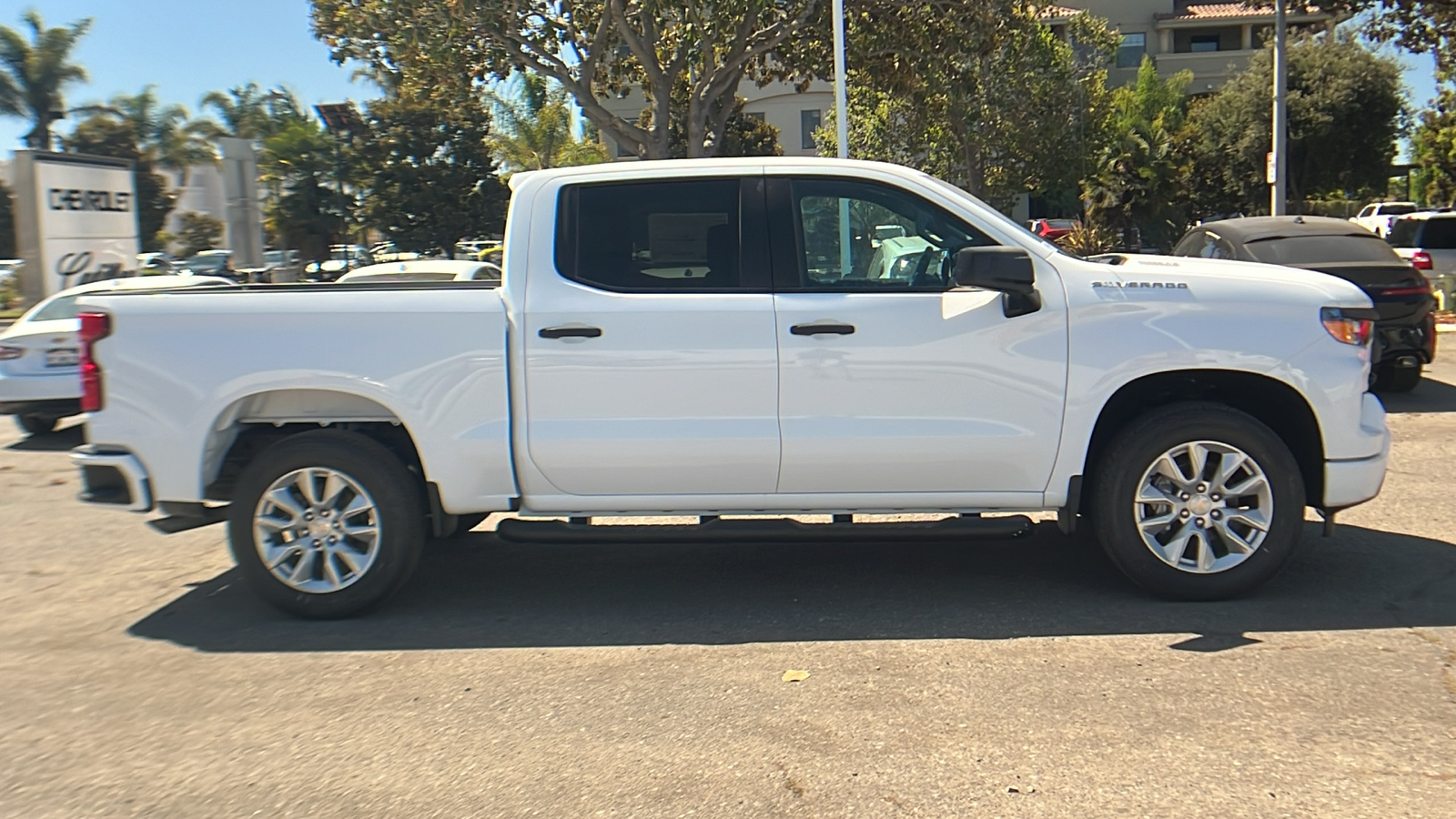 2024 Chevrolet Silverado 1500 Custom 2