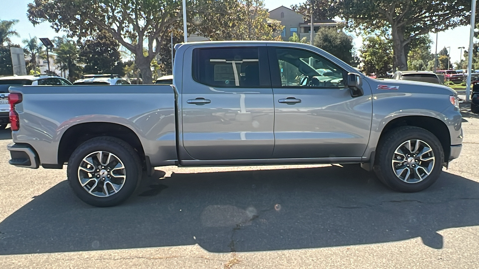 2024 Chevrolet Silverado 1500 RST 2