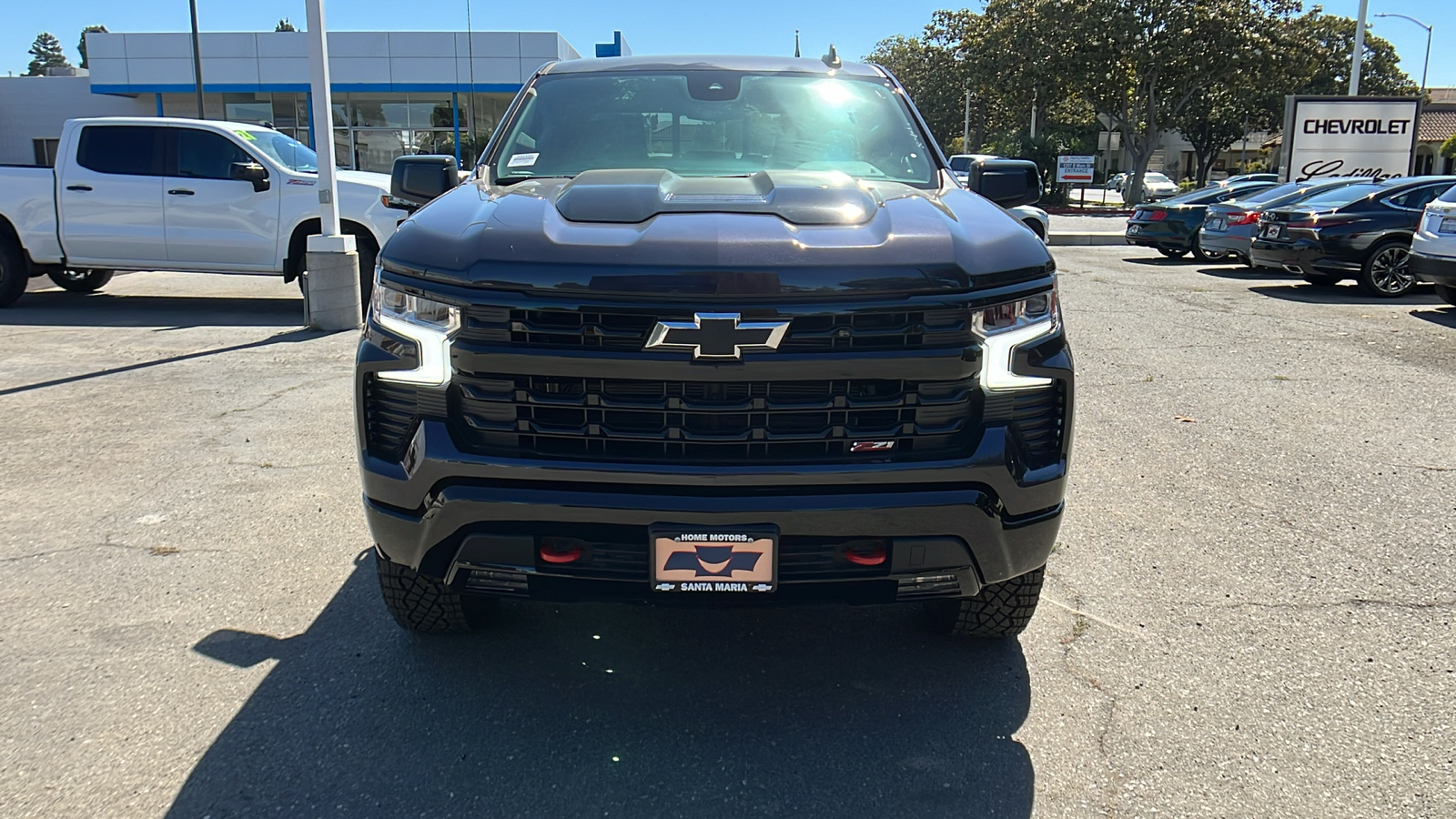 2024 Chevrolet Silverado 1500 LT Trail Boss 8