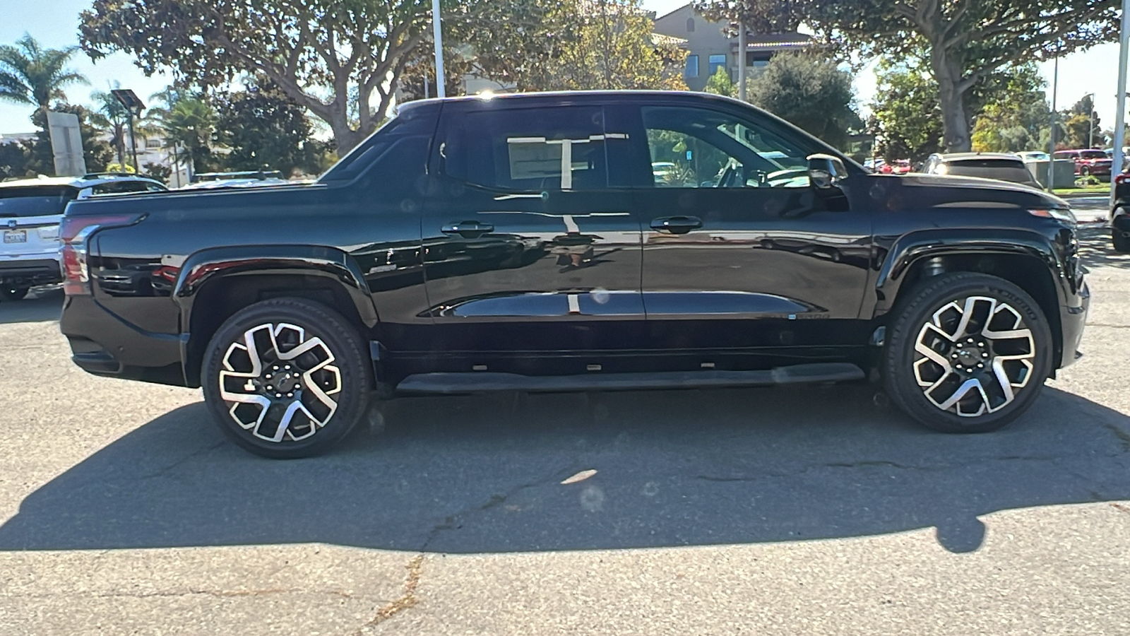 2024 Chevrolet Silverado EV RST 2