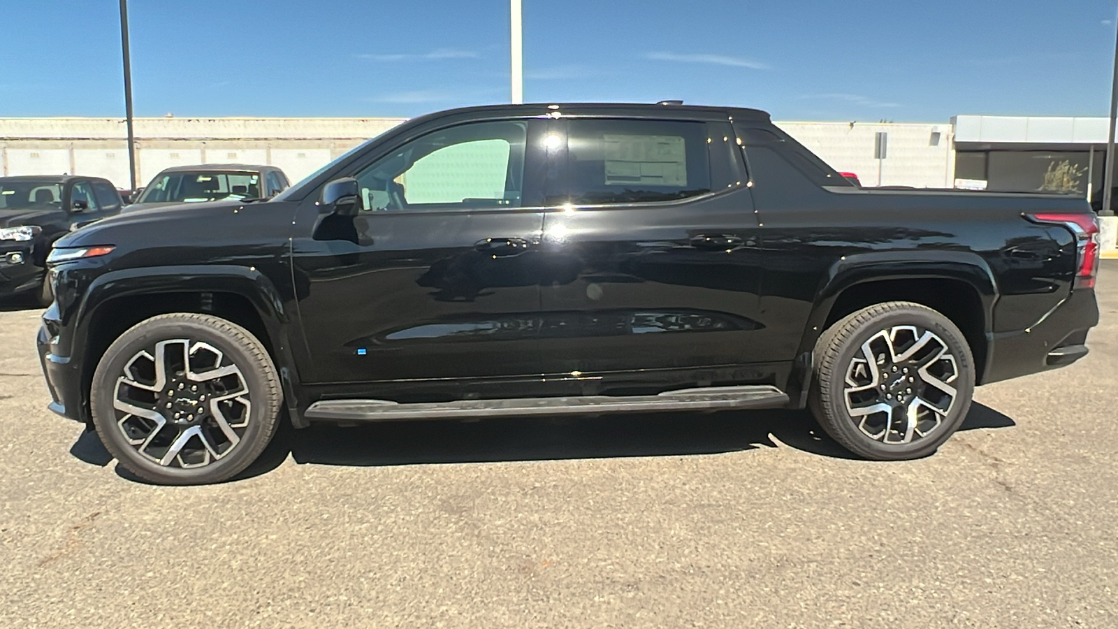 2024 Chevrolet Silverado EV RST 6