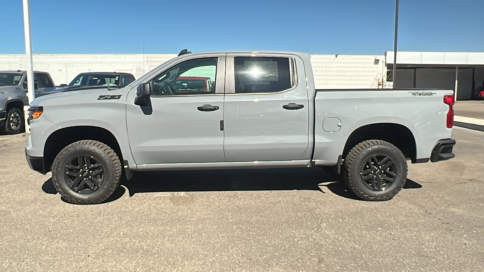 2024 Chevrolet Silverado 1500 Custom Trail Boss 6