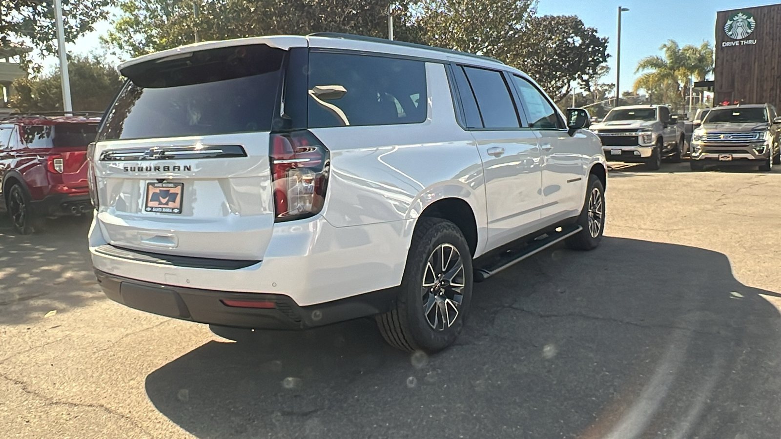 2024 Chevrolet Suburban Z71 3