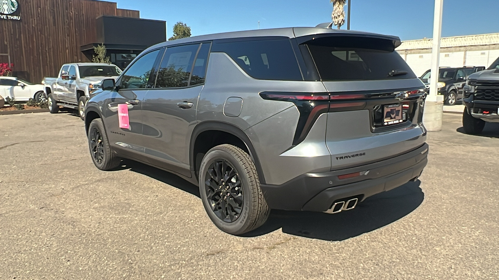 2024 Chevrolet Traverse LS 5