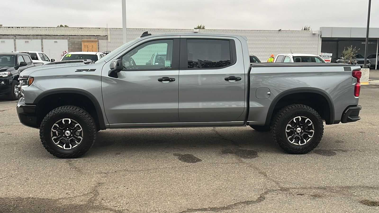 2024 Chevrolet Silverado 1500 ZR2 6