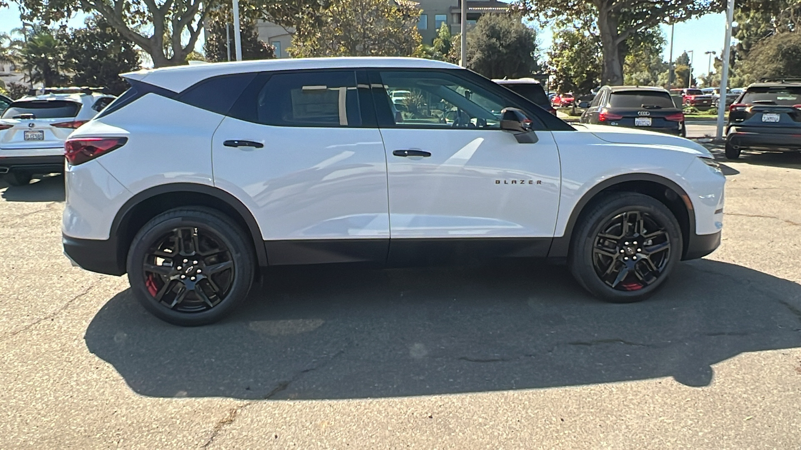 2025 Chevrolet Blazer LT 2