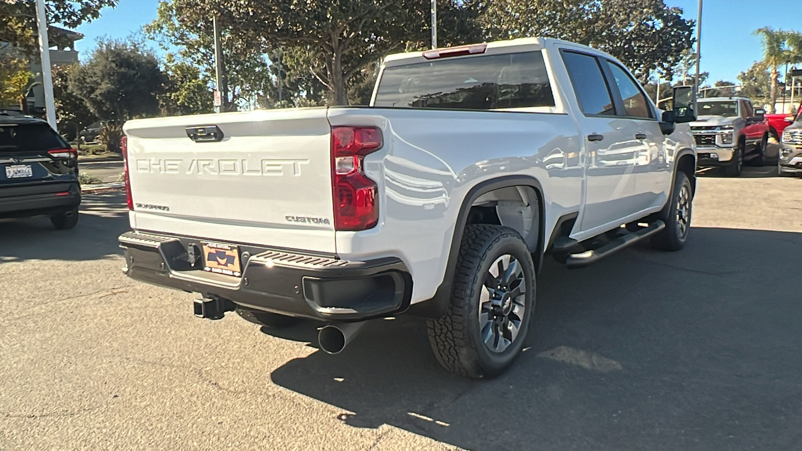 2025 Chevrolet Silverado 2500HD Custom 3