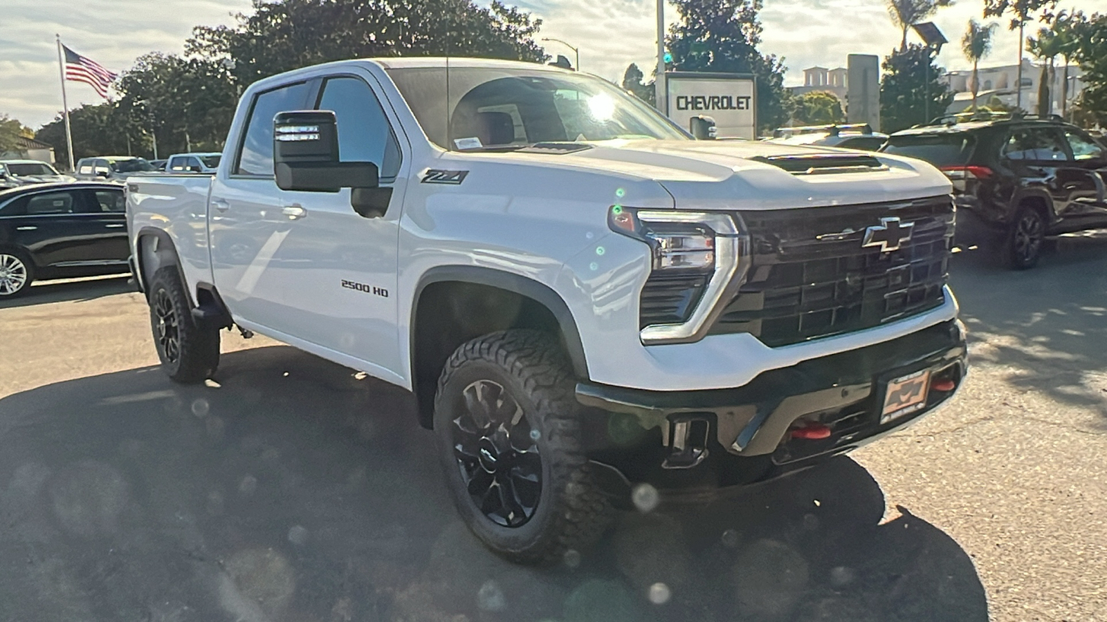 2025 Chevrolet Silverado 2500HD LT 1