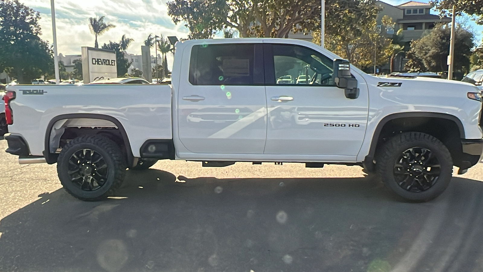 2025 Chevrolet Silverado 2500HD LT 2